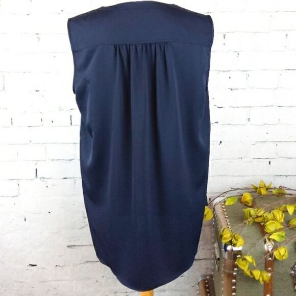💙3 for $30💙 Jones New York blue Sleeveless Top - Picture 3 of 5